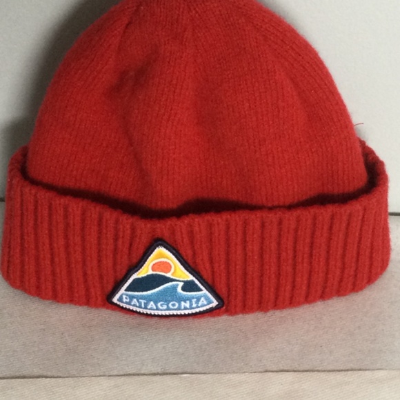 PATAGONIA Women’s Beanie - Picture 5 of 13